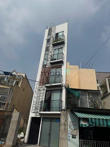 Bán nhà 130m²-17.5 tỷ mặt tiền 10m, cho thuê CHDV Phường Trung Mỹ Tây - Mogi.vn