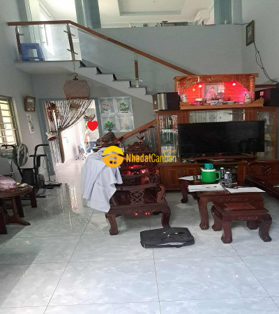 Bán nhà hxh đường 1a, ấp 1b, vĩnh lộc b, bình chánh, 105m2, 2 tầng, ngang 5.1m. có sổ hồng riêng