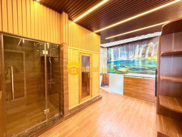 Nhà gò vấp cao cấp 4 tầng thang máy xe hơi ngủ trong nhà 15.3 tỷ