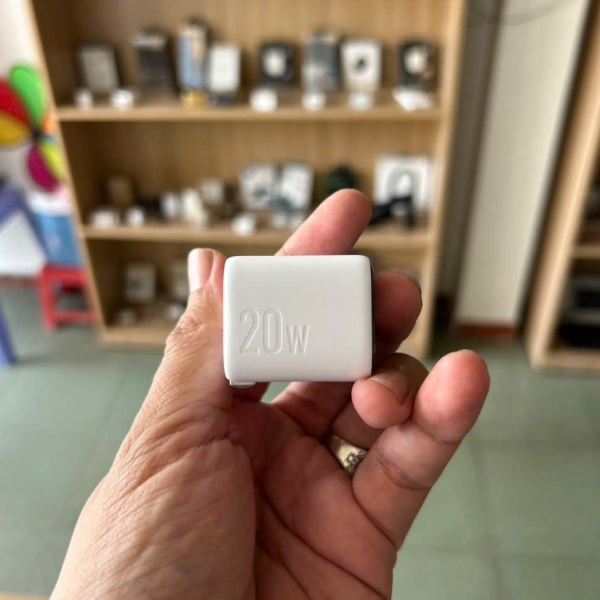 CỦ SẠC NHỎ GỌN – SẠC NHANH 20W